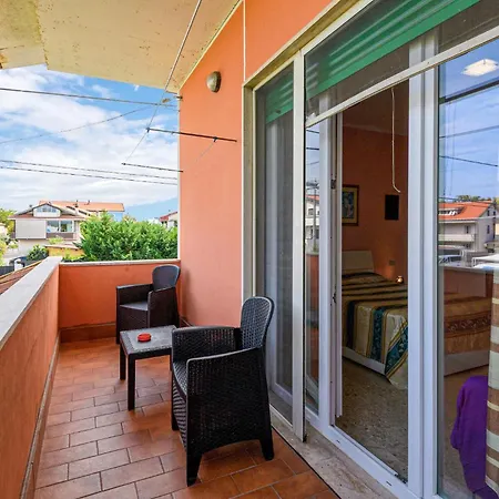 Apartmán In Marina Di Sant'angelo With Wifi